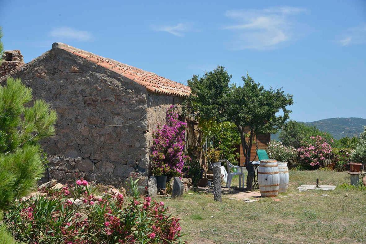 Holiday Home In Trinita D'Agultu - Sardinien 48262 Exterior photo